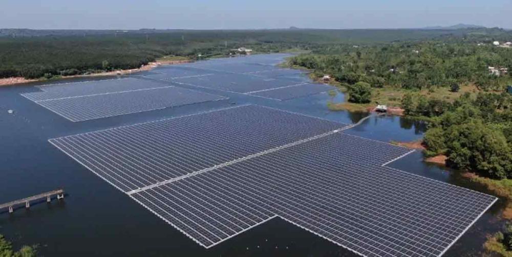Desarrollará CFE la primera central solar flotante de América Latina