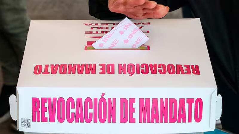 Plan B prevé megaelección en 2027 con siete boletas, incluida la Presidenta en campaña