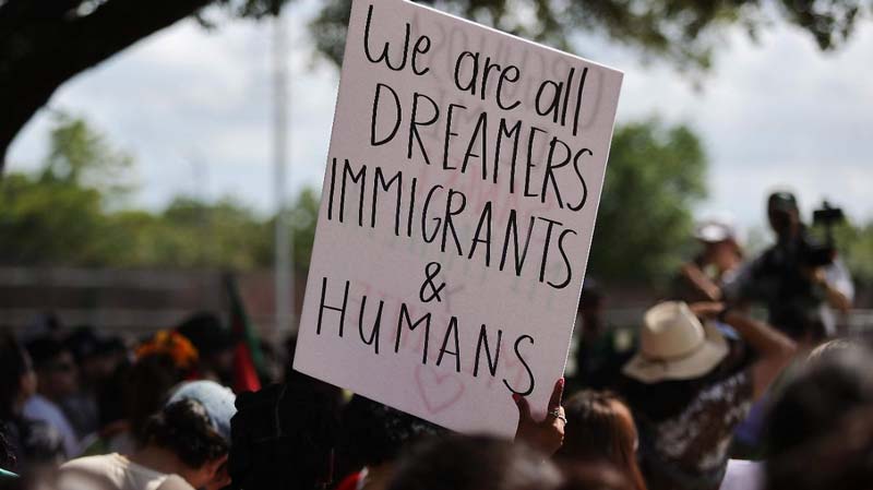 Endurecimiento migratorio de Trump amenaza a 200 mil dreamers mexicanos