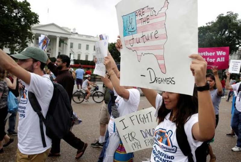 Endurecimiento migratorio de Trump amenaza a 200 mil dreamers mexicanos