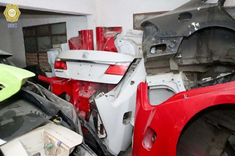 Escondían en supuesto 'hotel' 150 toneladas de autopartes robadas en CDMX