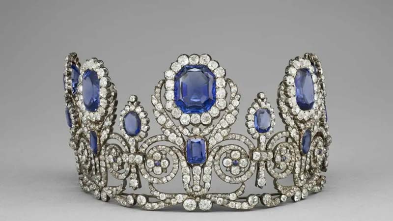 Joyas reales robadas del Louvre: el espectacular atraco que duró solo siete minutos y fue grabado en VIDEO