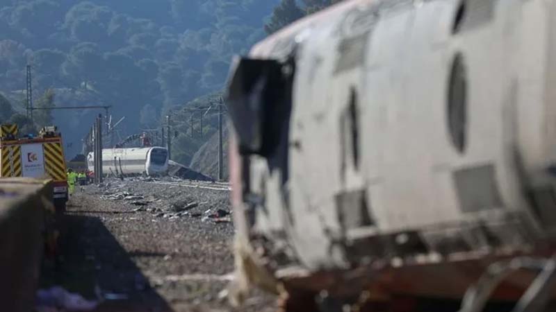 Ya son 41 las víctimas mortales por la tragedia ferroviaria en Andalucía
