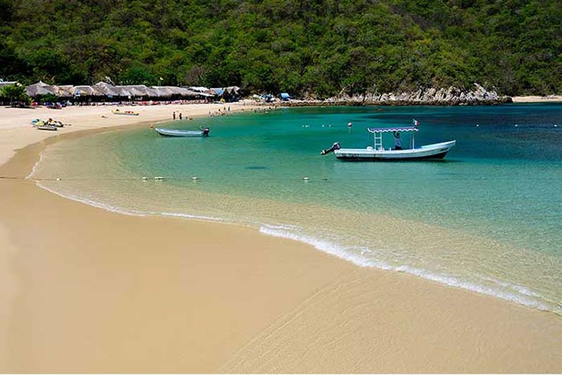 Bahías de Huatulco: un destino que se vive, no solo se visita