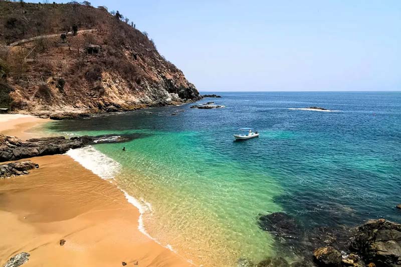 Bahías de Huatulco: un destino que se vive, no solo se visita