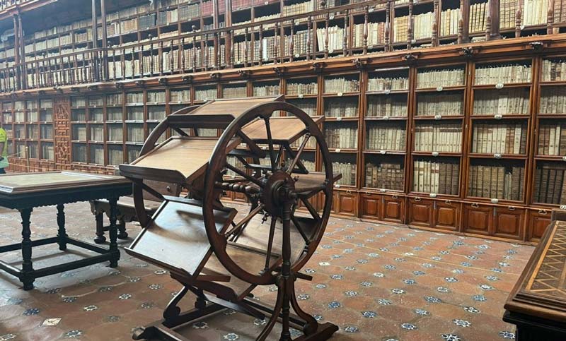 Biblioteca Palafoxiana: un tesoro histórico y cultural que debes visitar en Puebla