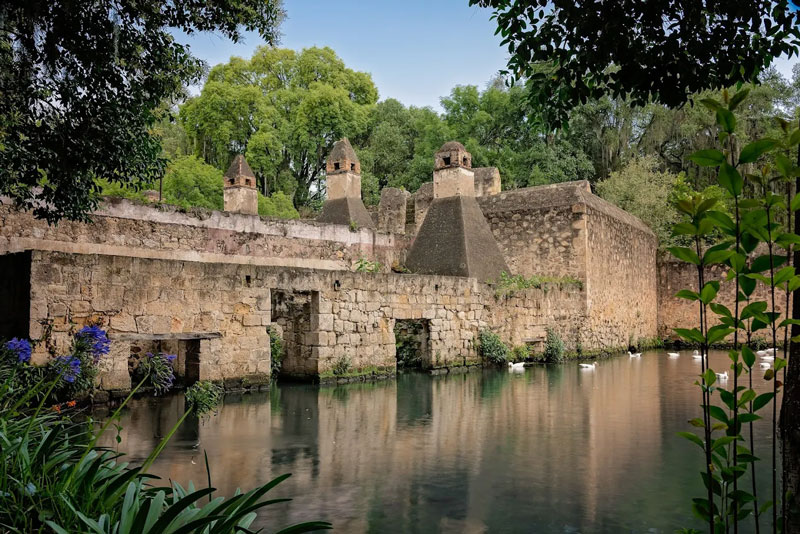 El Bosque de las Truchas, en Hidalgo, está vinculado con la antigua Hacienda de San Miguel Regla, parte del legado minero de Pedro Romero de Terreros.