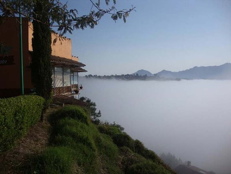 Caminar sobre el vacío sí es posible: así es el Mirador de Cristal de Zacatlán, Puebla