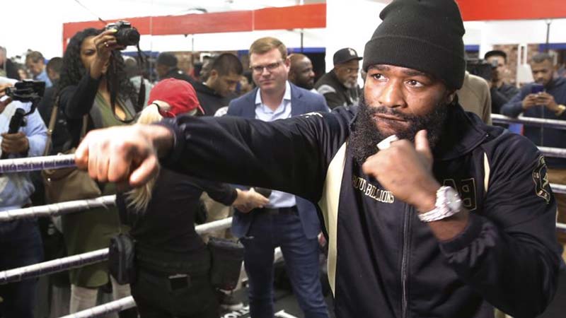 Nueva decepción para Canelo Álvarez tras su derrota con Terence Crawford