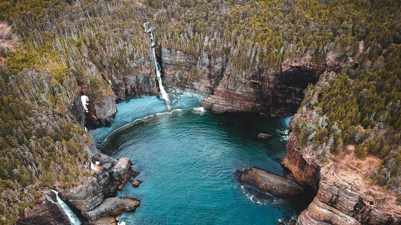 El Cañón del Infiernillo puede recorrerse junto con las impresionantes Grutas de Xajhá, en Zimapán.