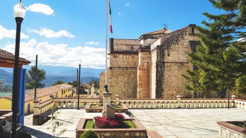 Entre niebla y montañas: Capulálpam de Méndez, el destino secreto de Oaxaca que debes visitar