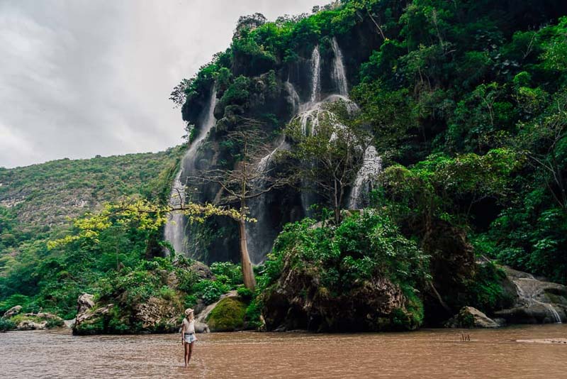Cascada El Aguacero Chiapas: el lugar secreto donde la naturaleza creó una lluvia eterna entre selva y cañones
