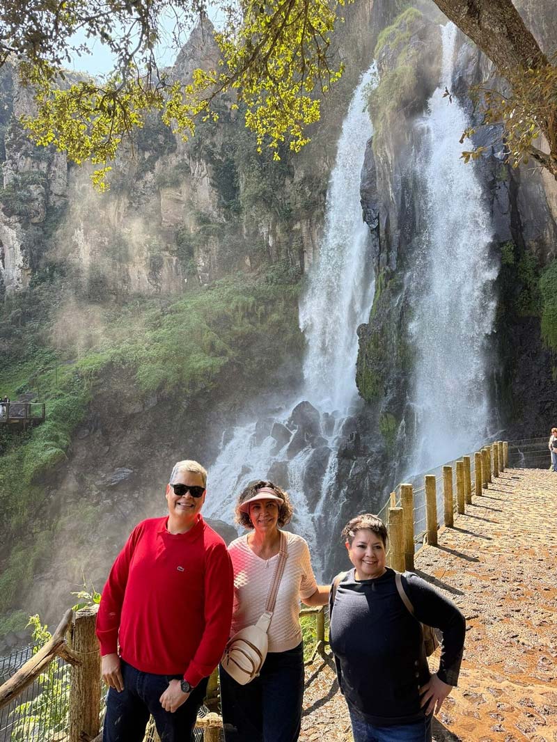Descubre Cascada Las Brisas: la joya escondida de Puebla que debes visitar