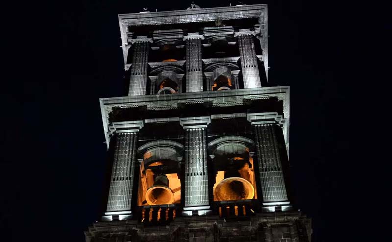 Descubre la majestuosa Catedral de Puebla: arte, arquitectura y turismo cultural
