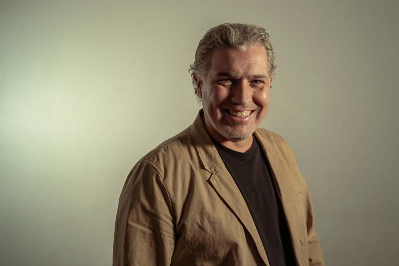 Ricardo Arnaiz presenta el documental “Neri Vela: Espacio sin límites”