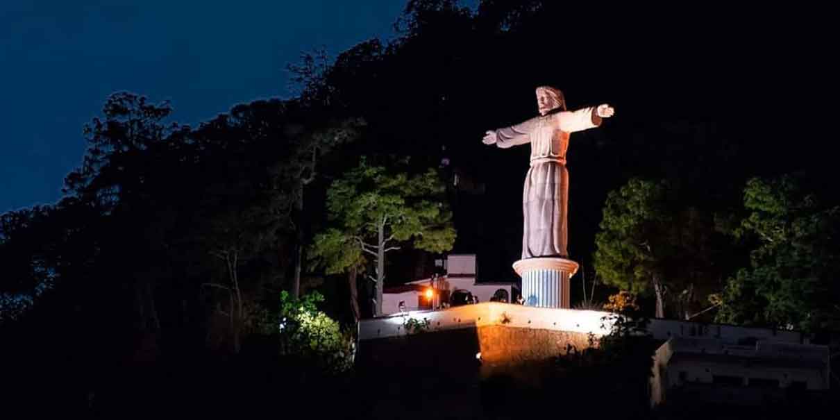 Cristo Monumental de Taxco,