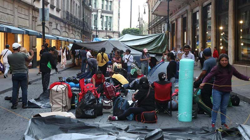 CNTE toma receso, levanta plantón en la CDMX y advierte que regresará con más fuerza