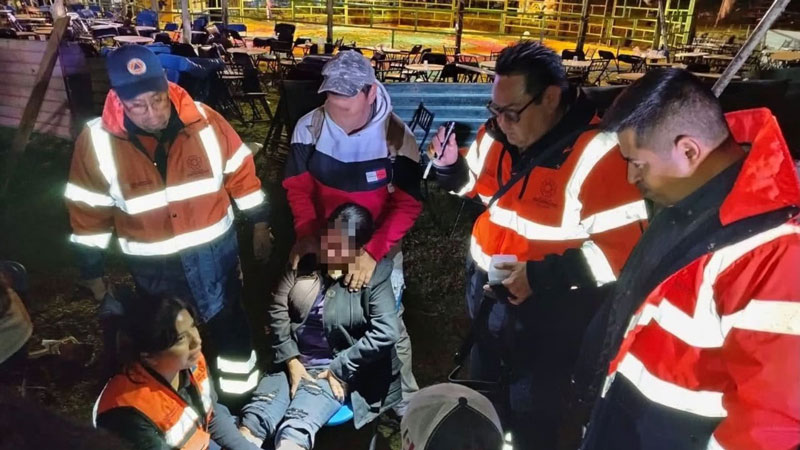 Protección Civil reportó inicialmente 11 personas lesionadas, nueve mujeres y dos hombres.