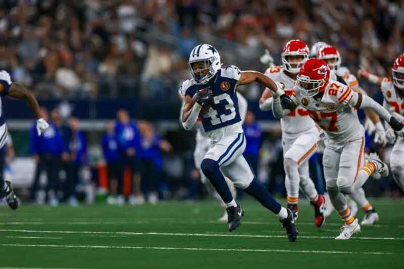 Cowboys firman triunfo clave ante Chiefs y siguen en la pelea por playoffs