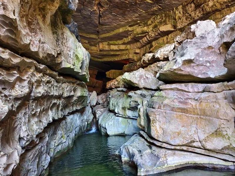 Así es El Chorreadero, el impresionante parque ecoturístico de Chiapas con grutas y pozas cristalinas