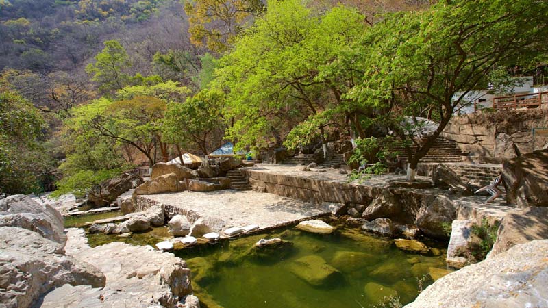 Así es El Chorreadero, el impresionante parque ecoturístico de Chiapas con grutas y pozas cristalinas
