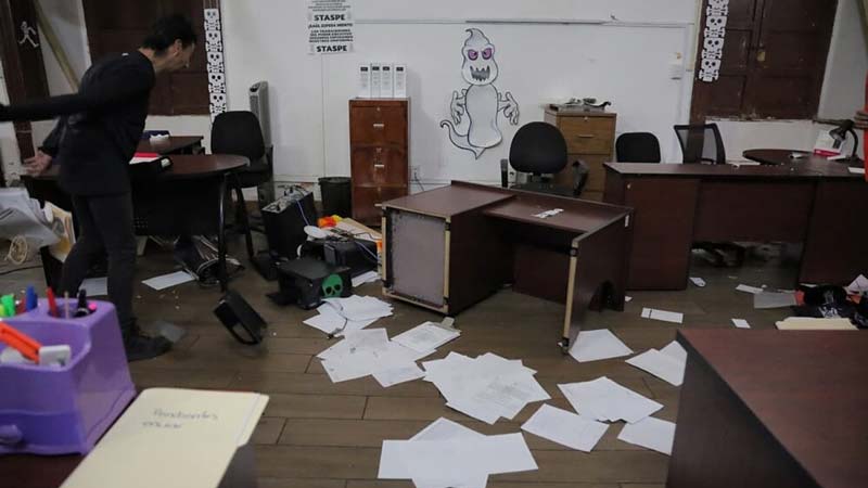 Rabia y reclamos prenden a Michoacán: toman Palacio tras crimen de Carlos Manzo