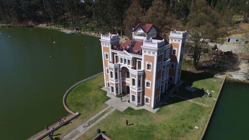Hacienda de Chautla: el castillo sobre el lago que debes visitar en Puebla