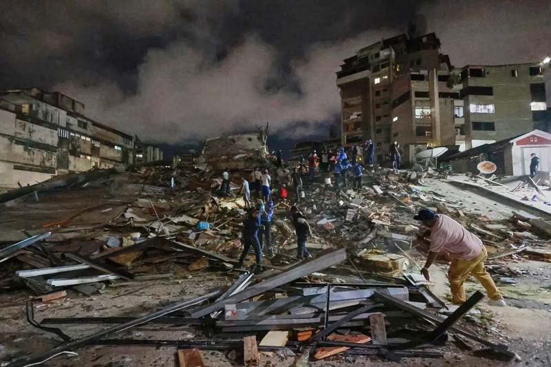 Venezuela decreta estado de emergencia tras sismos de 7.2 y 7.5
