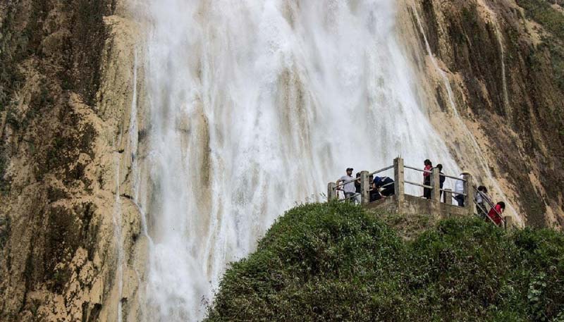 El Chiflón, Chiapas: la joya de cascadas turquesa en el corazón de México