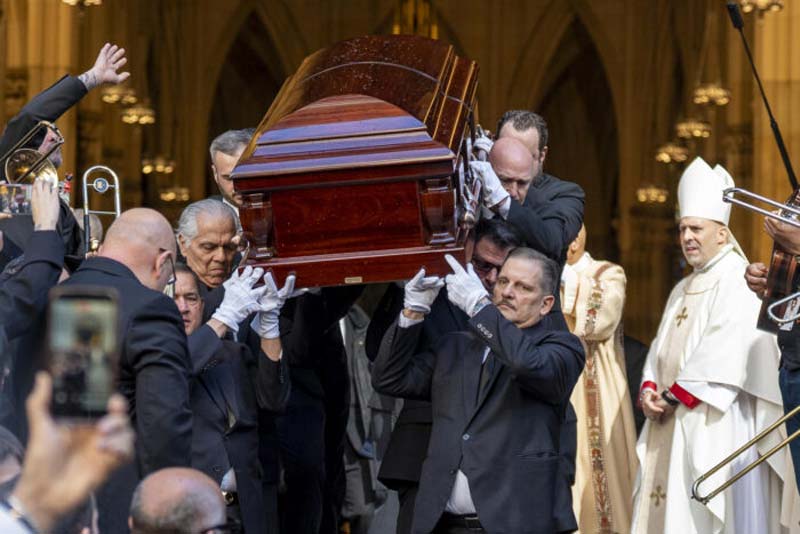 Nueva York rinde homenaje a Willie Colón entre ritmos de salsa y trombones