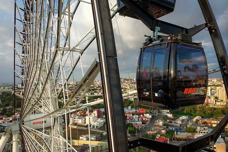 Estrella de Puebla: descubre la rueda panorámica más grande de México