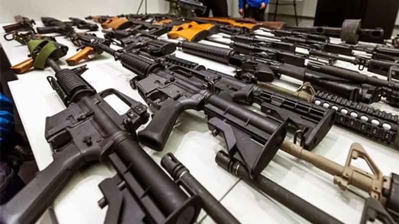 EU desmantela red que surtía armas desde África al CJNG; arrestan a tres traficantes