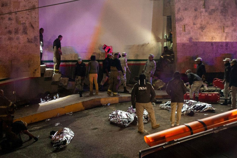 El incendio en una estancia del INM ocurrió la noche del 27 de marzo de 2023 en Ciudad Juárez, cerca de la frontera con Estados Unidos.