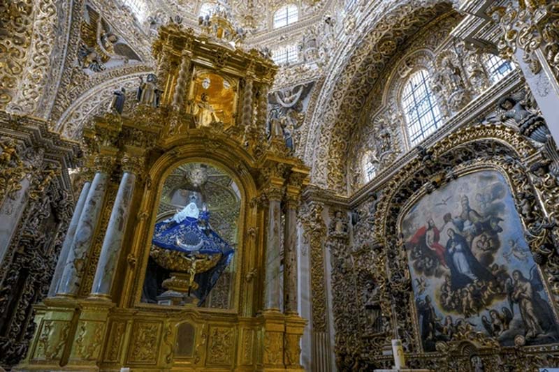 Descubre la Capilla del Rosario en Puebla, joya del arte barroco novohispano