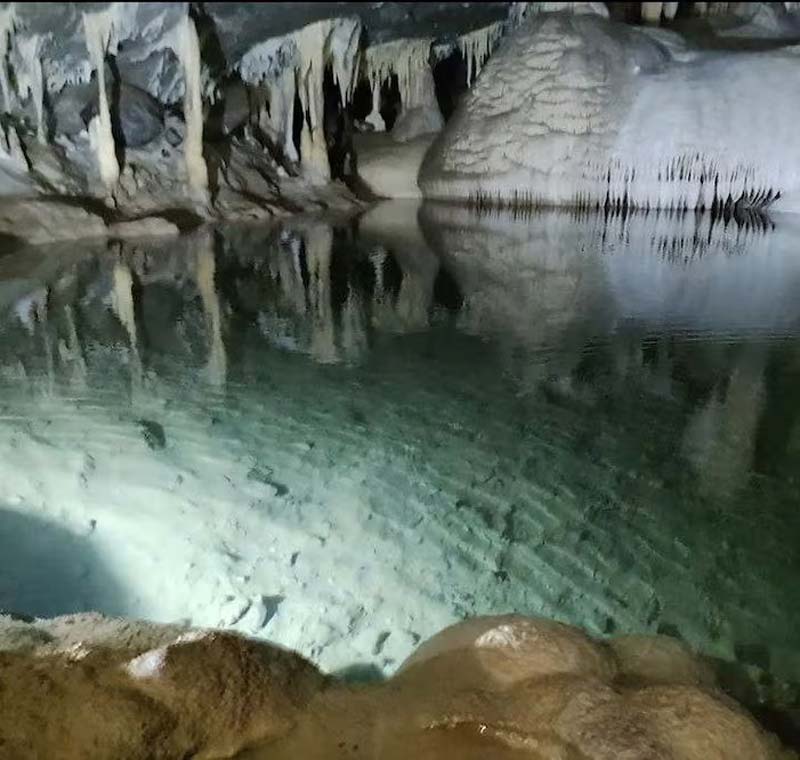 Descubre Las Grutas Karmidas, en Zapotitlán de Méndez, Puebla, un paraíso subterráneo