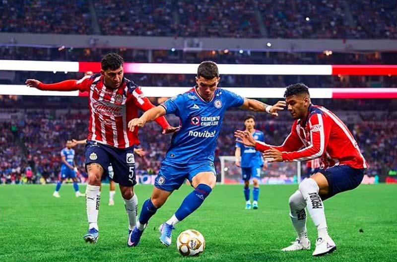 ¡Histórico! Cruz Azul y Pumas vuelven a una final de Liga MX tras más de 40 años