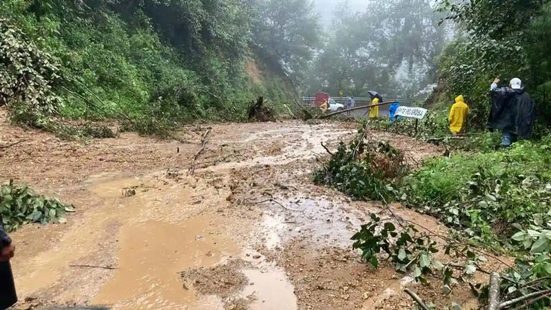 Tormentas en Puebla dejan 13 muertos y 4 desaparecidos: daños en 23 municipios