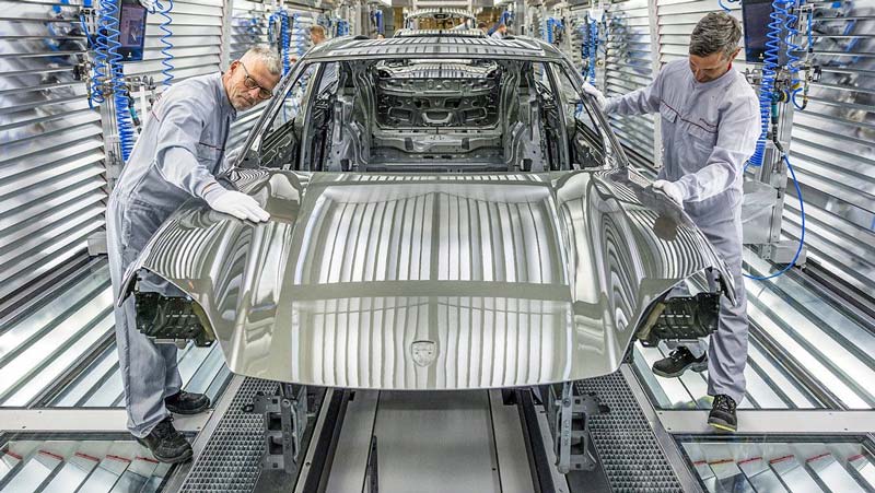 Futuro incierto para las marcas alemanas: economista pronostica cambios en Volkswagen, BMW y Mercedes-Benz
