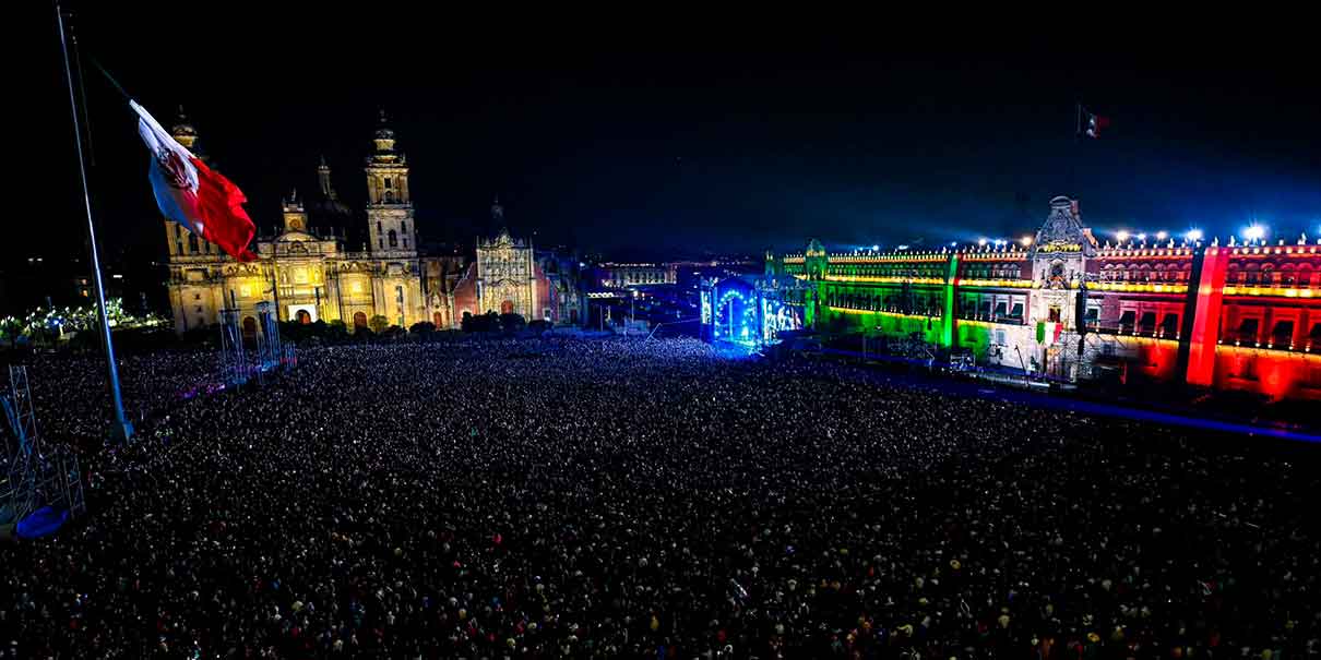 Zócalo abarrotado