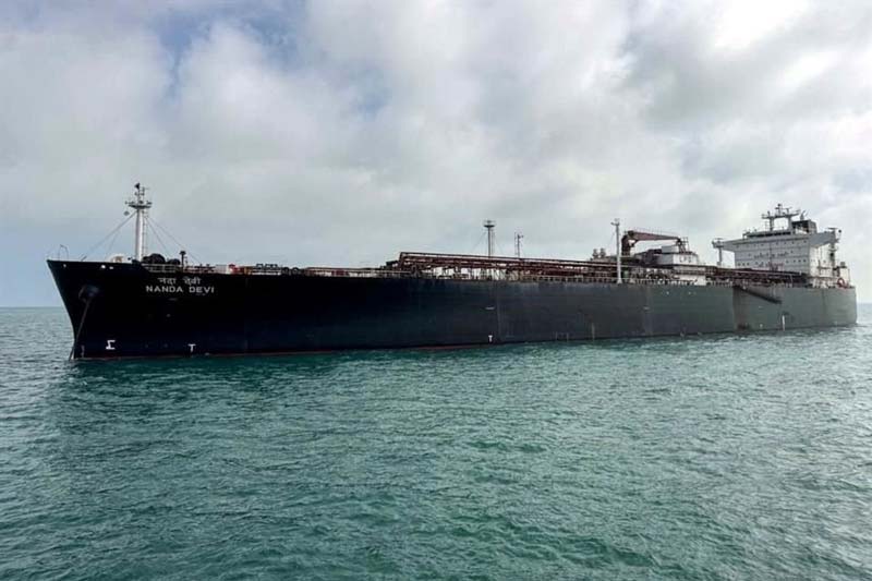 Guerra en Medio Oriente dispara el petróleo: ataques a Irán desatan crisis energética global