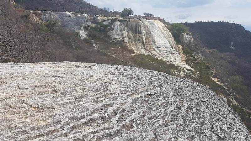 Hierve el Agua Oaxaca: el lugar donde las cascadas se quedaron congeladas