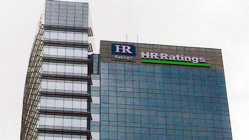 HR Ratings bajó la calificación de México por el deterioro fiscal y las menores expectativas de crecimiento económico.