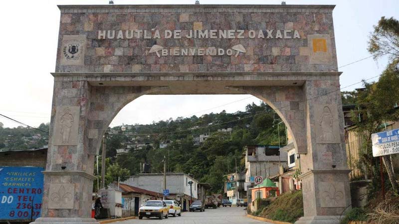 Descubre Huautla de Jiménez, Oaxaca: el místico Pueblo Mágico entre montañas, niebla y tradición mazateca