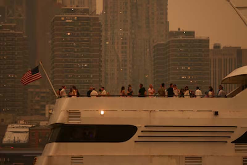 Impactantes imágenes: humo de incendios en Canadá cubre Nueva York previo a la final del Mundial 2026