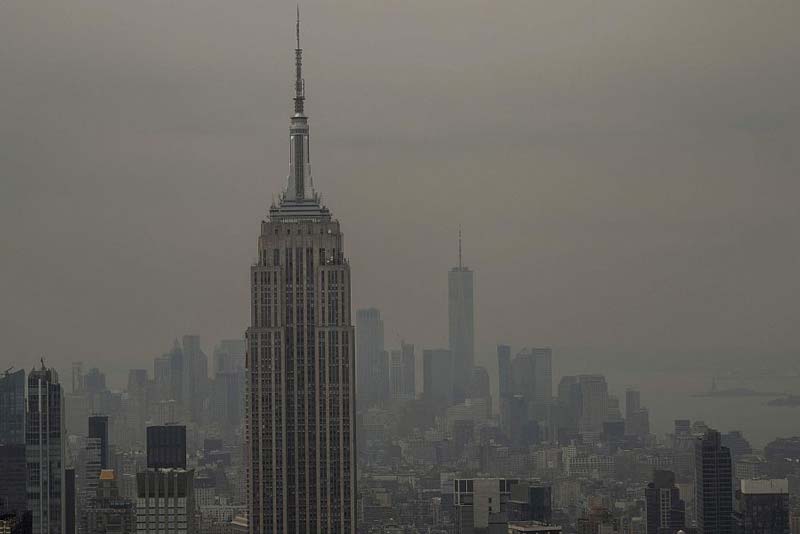 Impactantes imágenes: humo de incendios en Canadá cubre Nueva York previo a la final del Mundial 2026