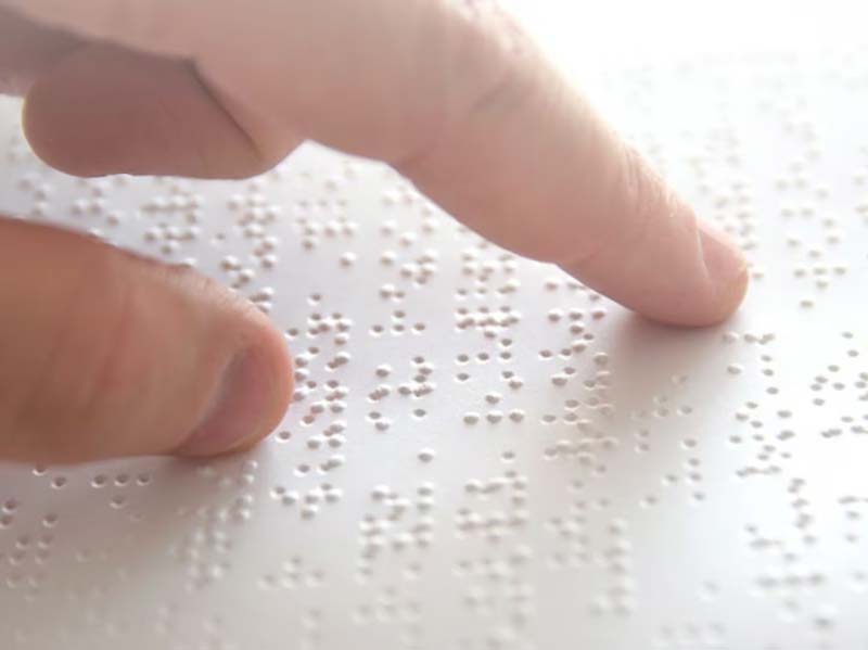 INE prepara una boleta braille electrónica con audio y QR para las elecciones de 2027