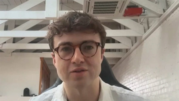 Jacob Coxon, exempleado de Anthropic