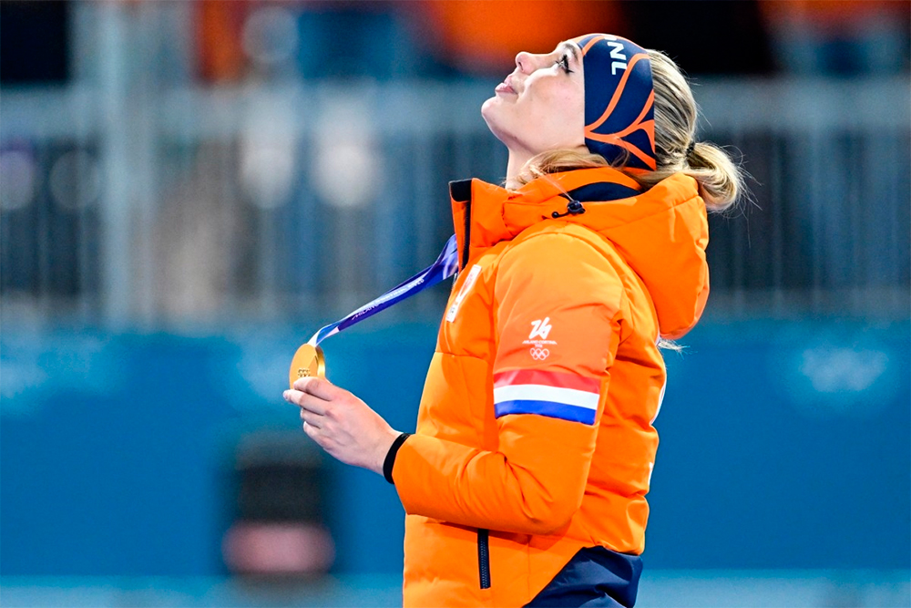 Jutta Leerdam: belleza atlética y poder en el hielo