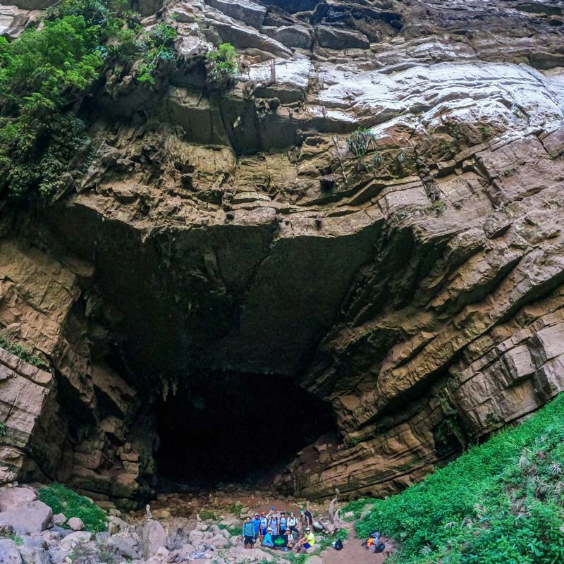 Conoce la Cueva de las Cotorras, la maravilla natural de Chiapas con vuelo de miles de aves y pinturas rupestres