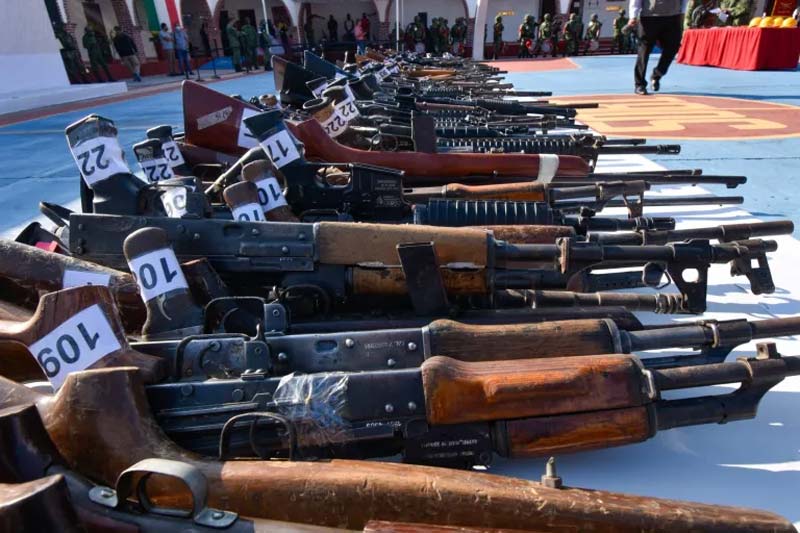 Loret de Mola destapa que Raúl Rocha, propietario de Miss Universo, dirigía red criminal de huachicol y tráfico de armas